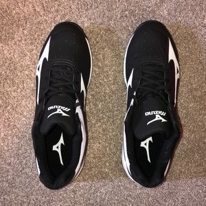 Mizuno Turf shoes